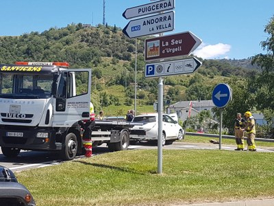 Cotxe accidentat (Foto: Emma Saavedra Ruano)