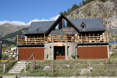Edifici del Refugi del Fornet (Foto d'arxiu/ACN)