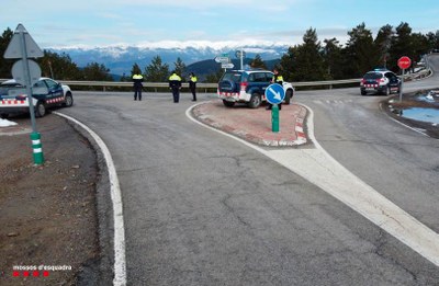 Un control dels Mossos d'Esquadra a la carretera GI-400 (Foto: Mossos)