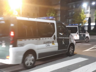 Presència d'unitats de reforç de la Guàrdia Civil a la Seu, en el marc del 10-N (Foto: CUP)