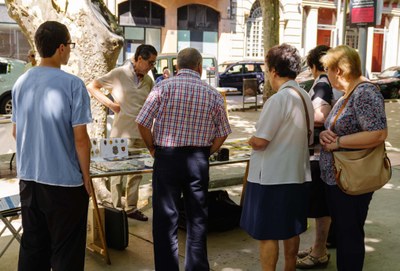 Luis Miguel Nieto, en la seva parada de la 14a Trobada del Col·leccionisme de la Seu