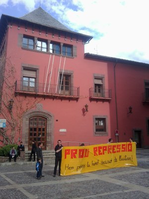 AJAU - Manifestació contra la repressió 2012