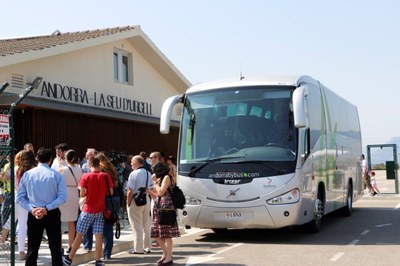 Recepció a visitants a l'Aeroport Andorra-la Seu