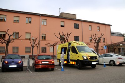 Exterior de la Residència Fiella de Tremp (ACN / arxiu)