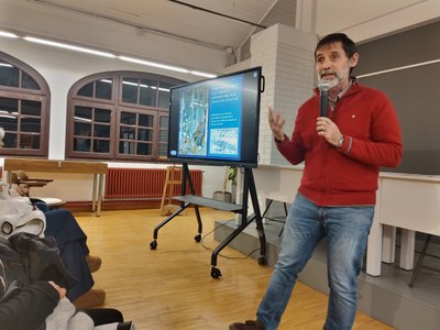 Xerrada de Carles Gascón, en el marc del cicle 'Explica'm una història' (Foto: Francesc Esteban)
