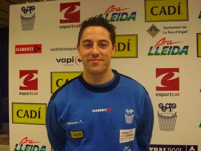 Víctor Lapeña