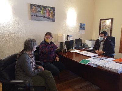 Xavier Buqueras ha estat rebut per l'alcalde urgellenc, Francesc Viaplana (Foto: Ajuntament de la Seu d'Urgell)