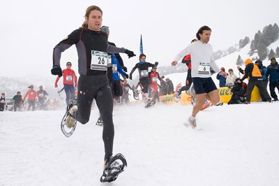 Cursa de raquetes de neu (www.nlmt.com)