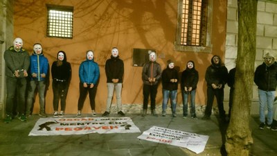 Protesta per denunciar la passivitat davant la repressió de l'Estat espanyol