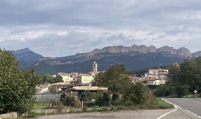 L'entrada sud d'Oliana, amb la C-14 en primer terme (Foto: RàdioSeu/arxiu)